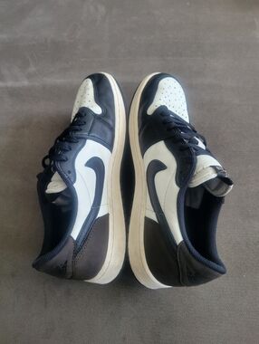 Jordan Air Jordan 1 Low OG Mocha Sneaker Sail/Dark Mocha CZ0790-102 Leather